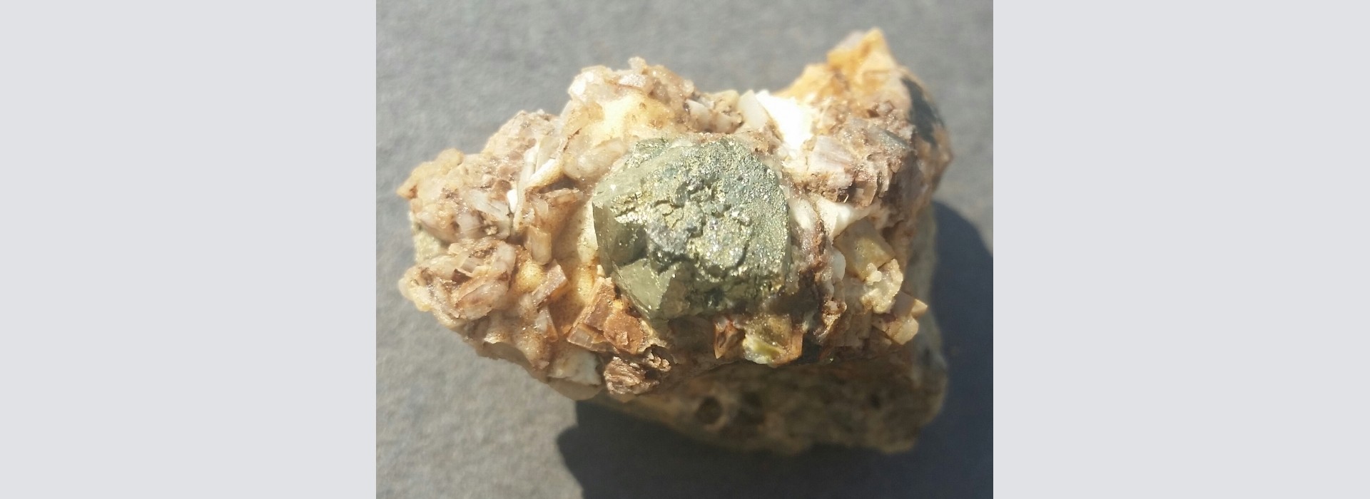 Sortida del GMC a les mines “Regia” i “Mineralogía”, el Priorat, Tarragona.