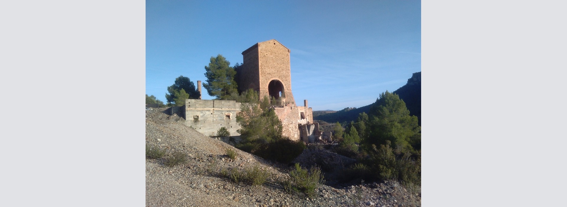 Sortida del GMC a les mines “Regia” i “Mineralogía”, el Priorat, Tarragona.
